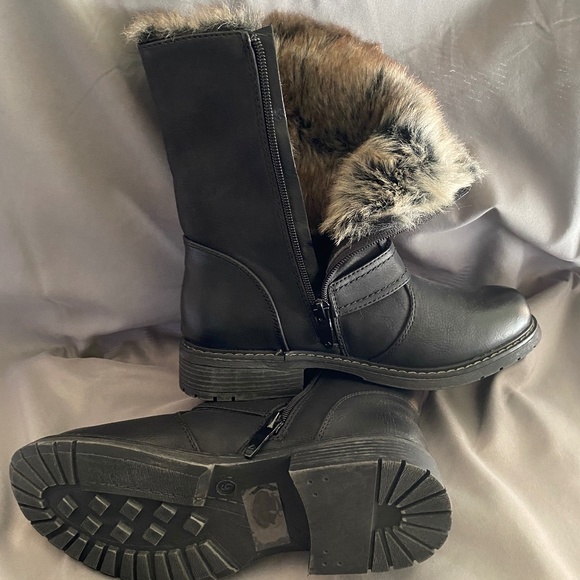 Moto Boots - Picture 2 of 2